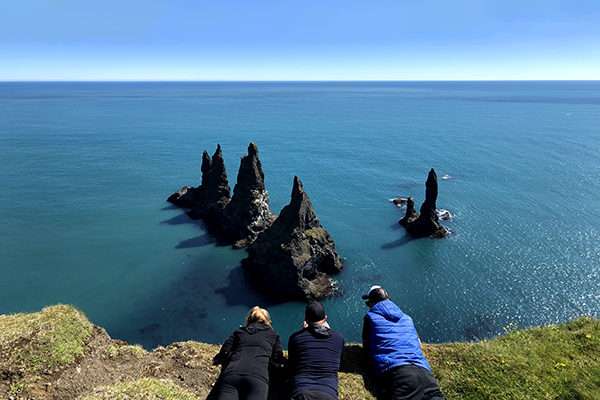 Reynisdrangar_600x400